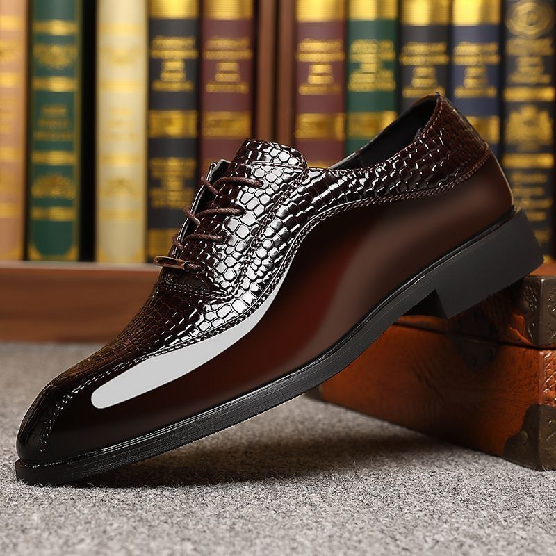 Men Fashion Korean Style - Herren Glänzende Lackleder Britischer Stil Spitze