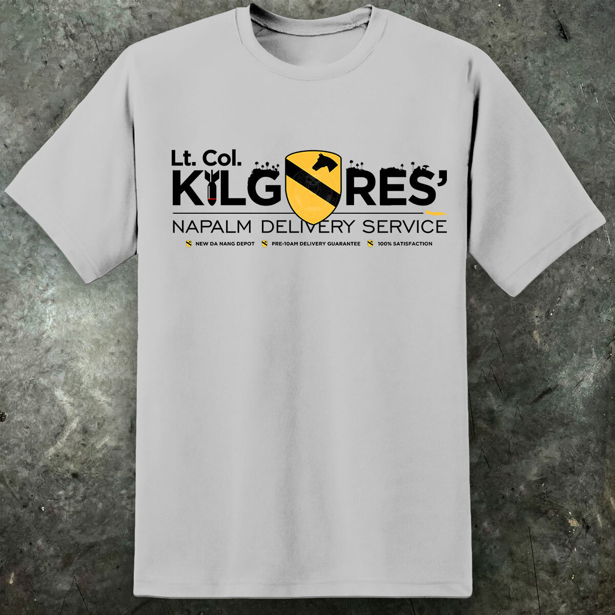 Men'S Fashion From The 80S - Lt. Col. Kilgore Napalm Delivery T-Shirt